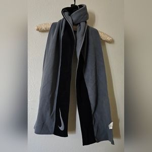 NIKE Unisex Black/Grey Scarf